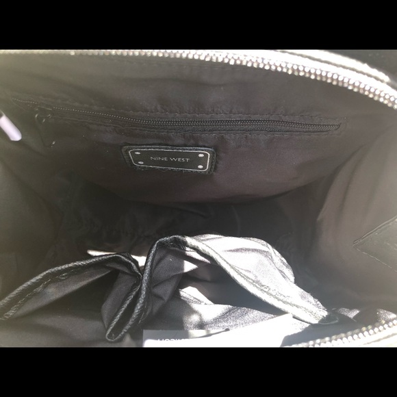 Nine West bag 💜price drop 💜 - Picture 5 of 7